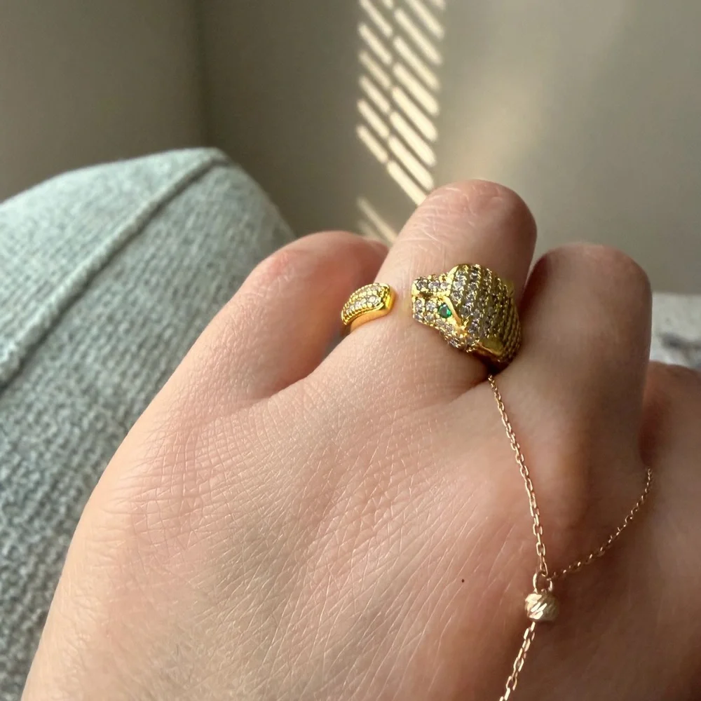 Panthere Gold Ring - Picture 5 of 7